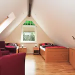 Schloms Hof * Waffensen