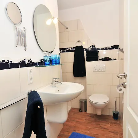 Lägenhet Schloms Hof