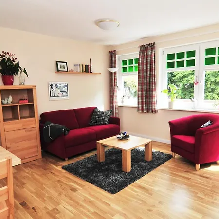 Schloms Hof Apartamento Waffensen