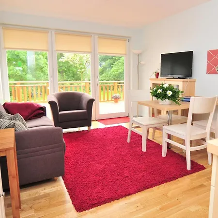 Schloms Hof Lägenhet *