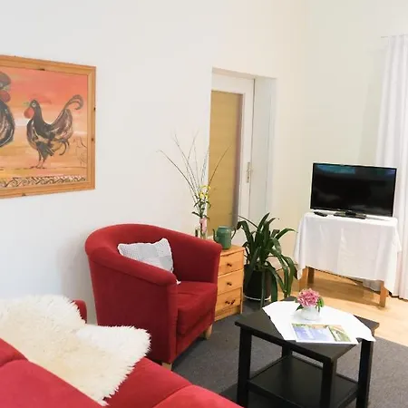 Schloms Hof Apartamento *