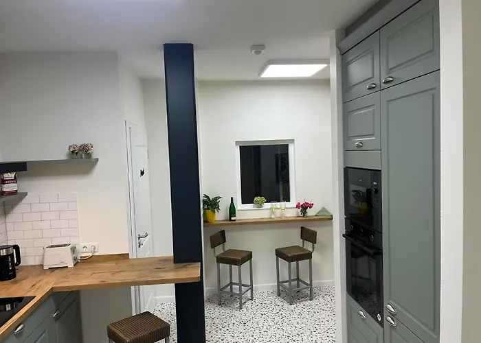 Schloms Hof Waffensen